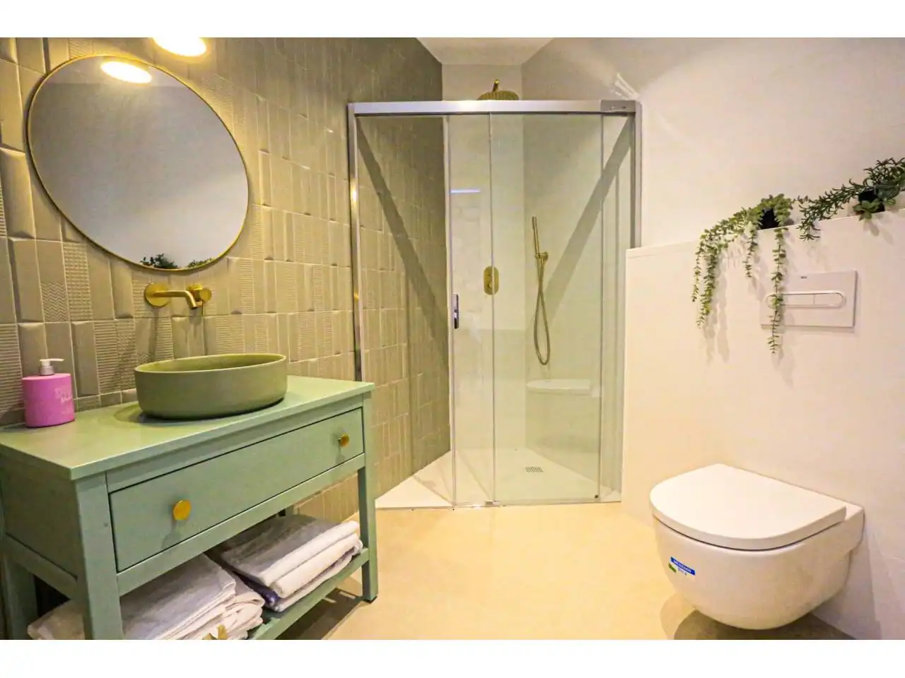 Bathroom of Houses for sale in Salou  with Air Conditioner, Heating and Private garden