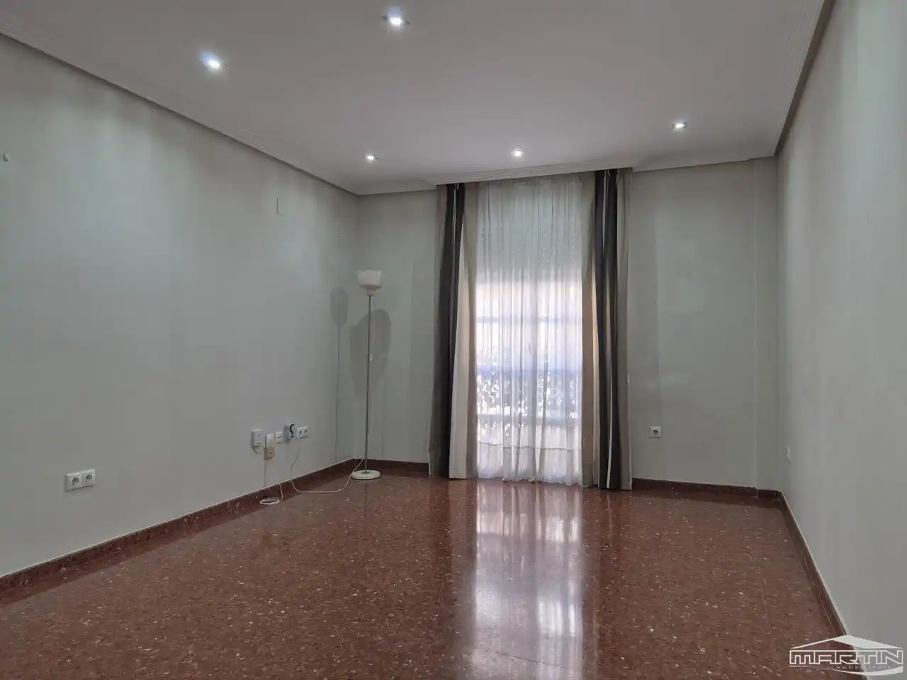Sala de estar de Planta baja en venta en Lucena con Aire acondicionado, Terraza y Trastero
