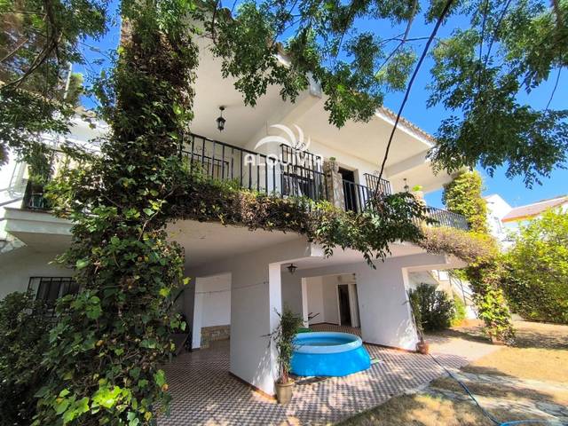 Casa-chalet en Venta en Sector E en Centro - Torre de la Higuera