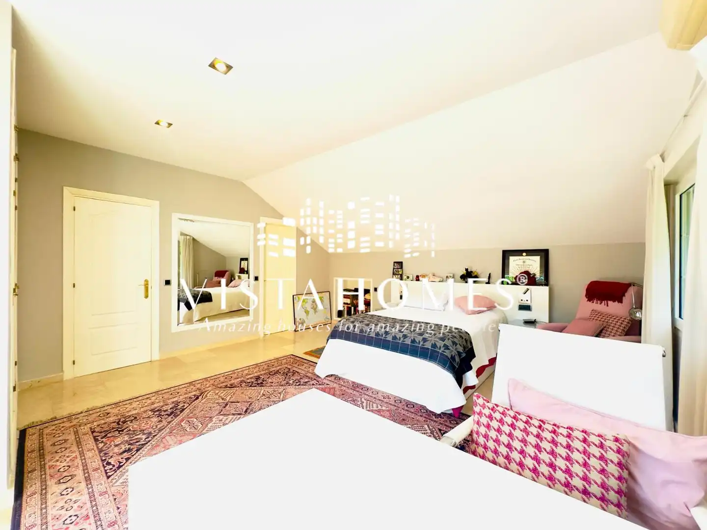 Bedroom of Houses for sale in Ciudalcampo  with Air Conditioner, Heating and Private garden