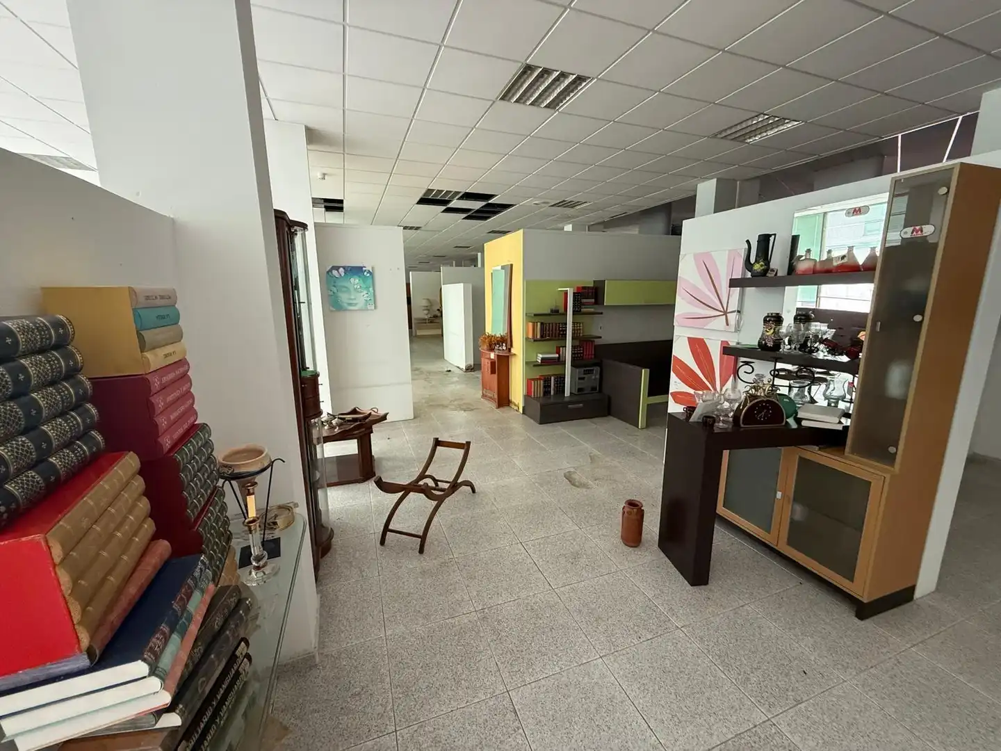 Commercial properties for sale in San Cristóbal de la Laguna  with Air Conditioner and Furnished