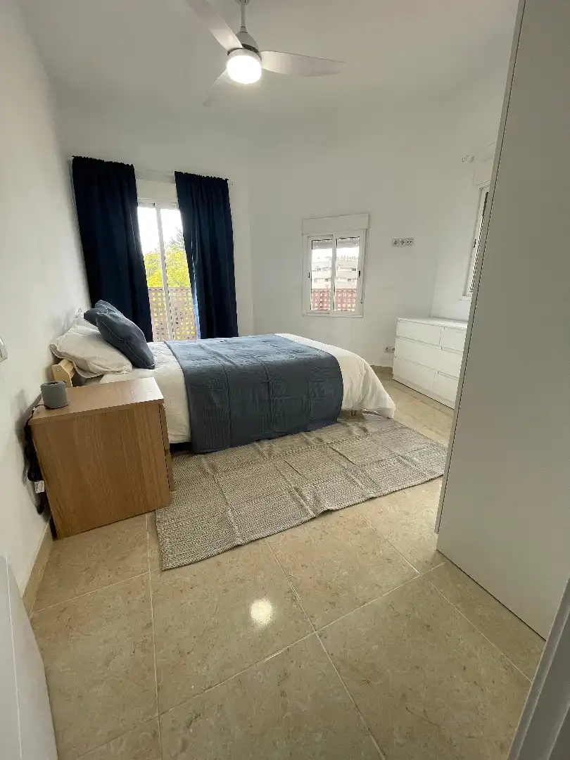 Flat for rent in Avenida de la Industria, 38, Centro
