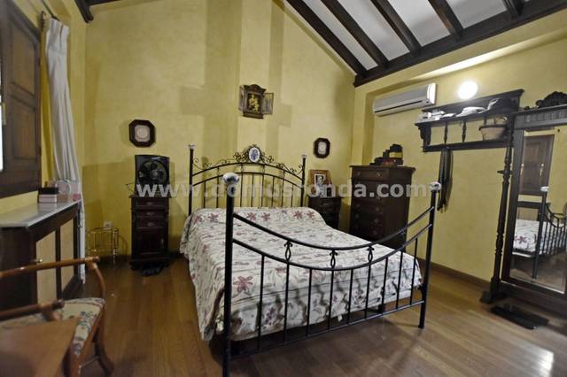 Casa-chalet en Venta en Casco Histórico