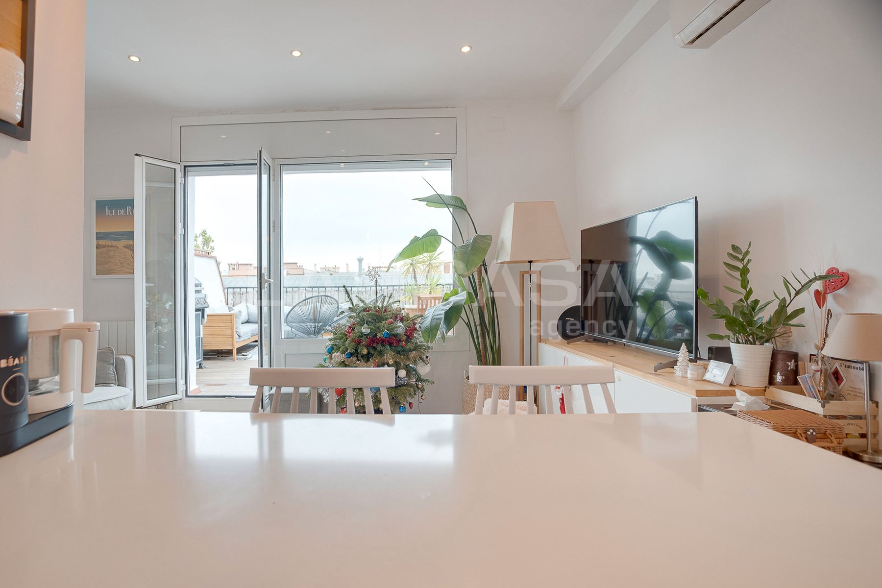 Sala d'estar de Àtic en venda en  Barcelona Capital amb Terrassa