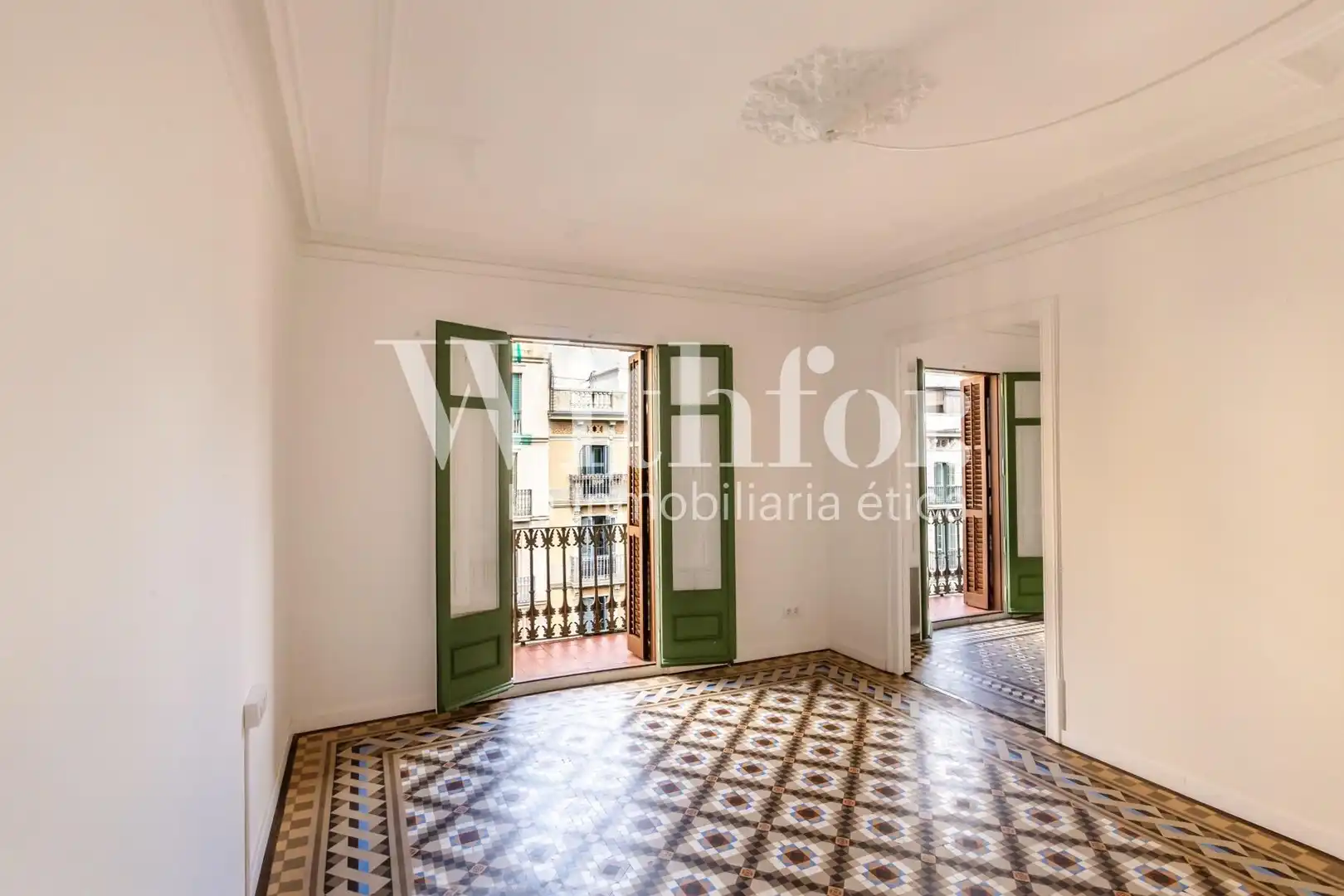 Appartamento con terrazza in affitto a Carrer de València, imagen 41