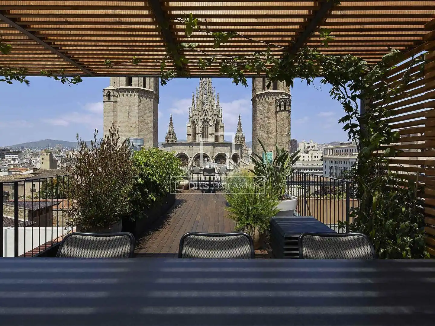 Terrasse von Dachboden zum Verkauf in Barcelona mit Klimaanlage, Heizung und Parkett