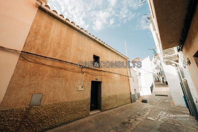Finca rústica en Venta en Calle Médico Nebot en Llucena / Lucena del Cid