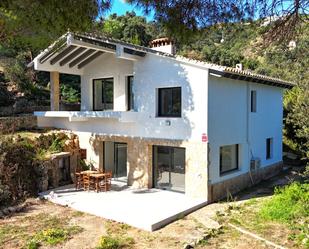 Vista exterior de Casa o xalet en venda en Castell-Platja d'Aro amb Aire condicionat, Terrassa i Balcó