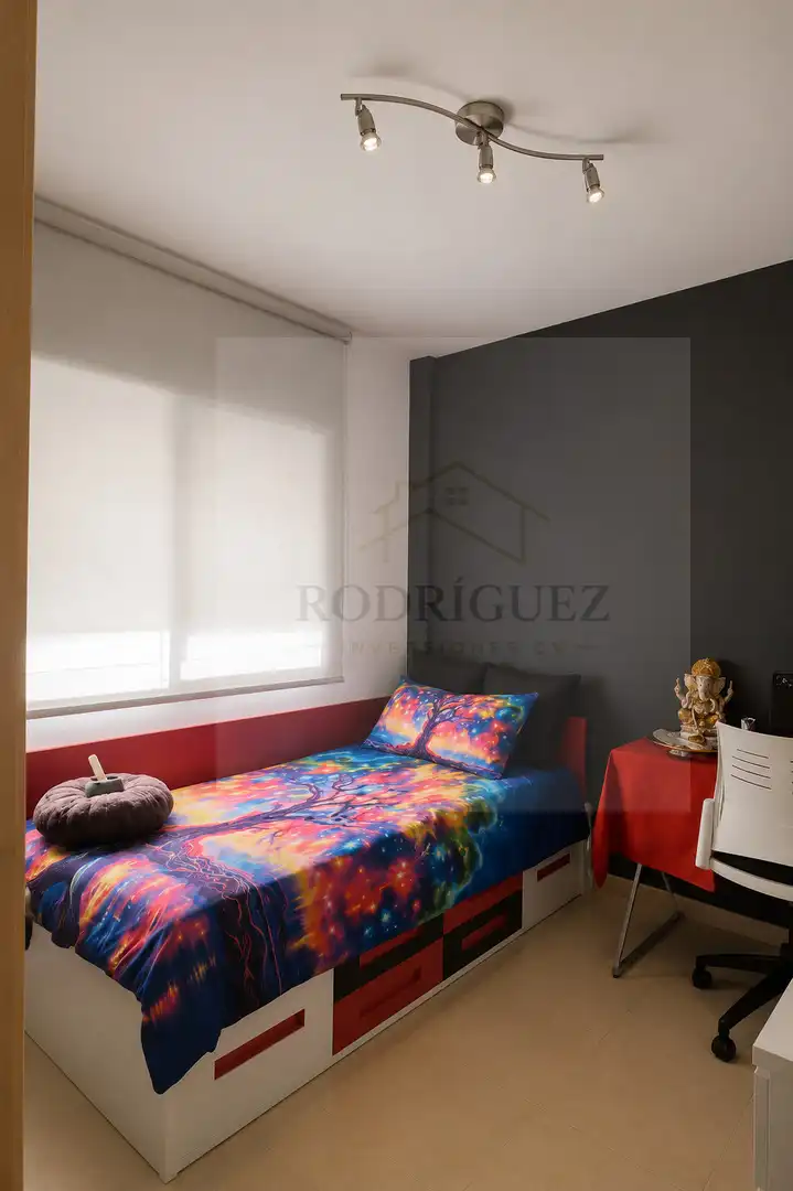 Wohnung mit Pool zum Verkauf in Carrer de República, imagen 10