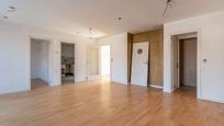 Flat for sale in  Huesca Capital
