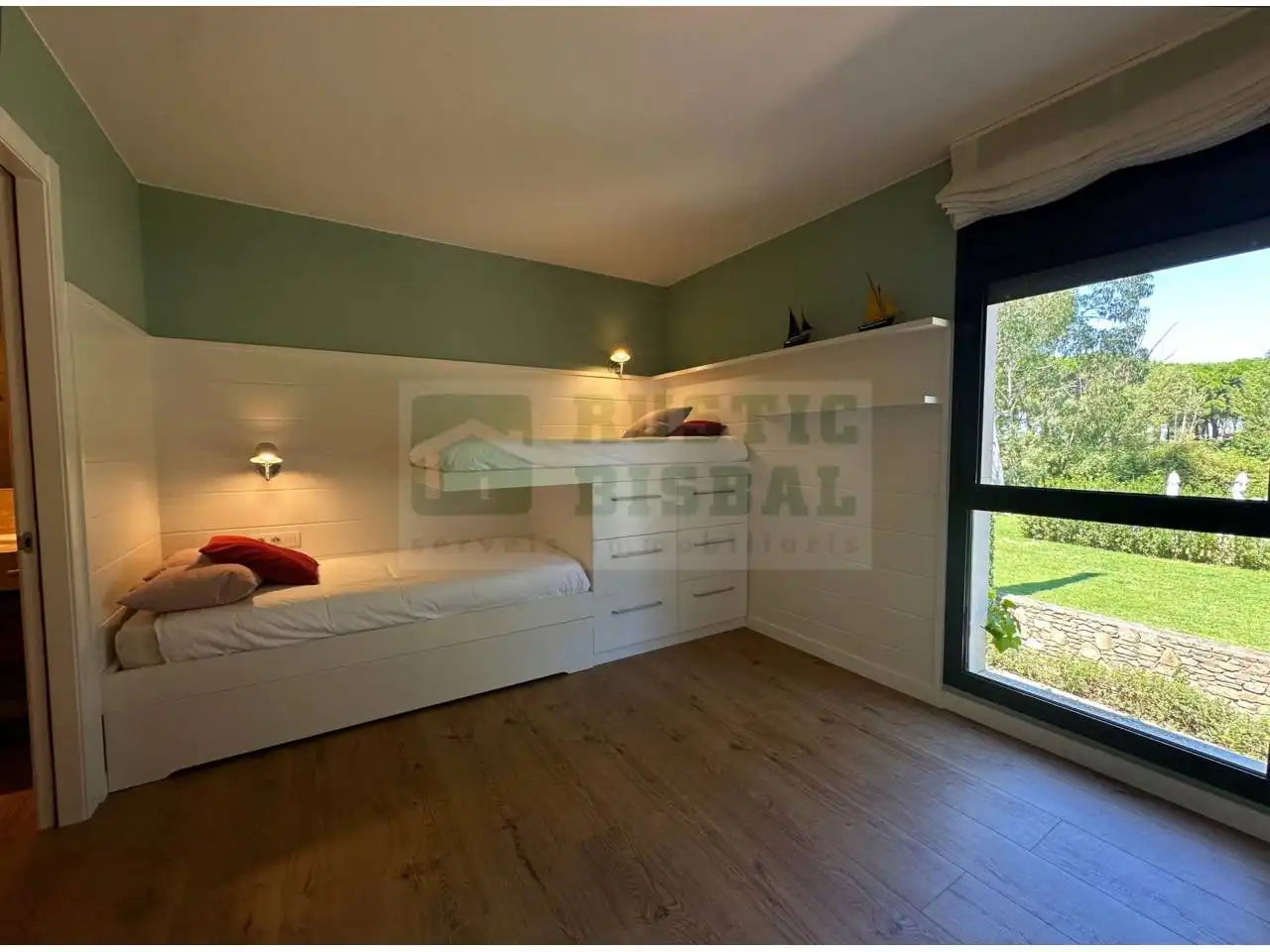 Bedroom of Apartments for rent in Gualta  with Air Conditioner, Heating and Parquet flooring