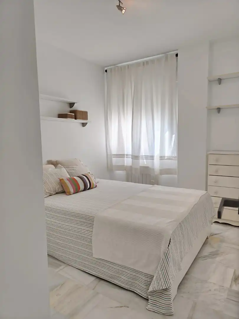 Dormitori de Àtic en venda en Málaga amb Aire condicionat, Terrassa i Moblat
