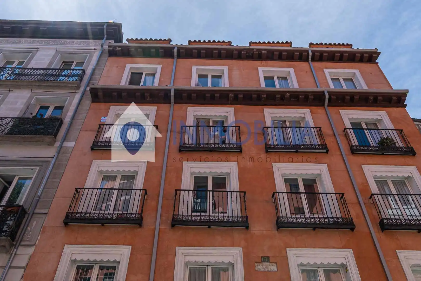 Außenansicht von Maisonette zum Verkauf in Madrid mit Klimaanlage, Heizung und Terrasse