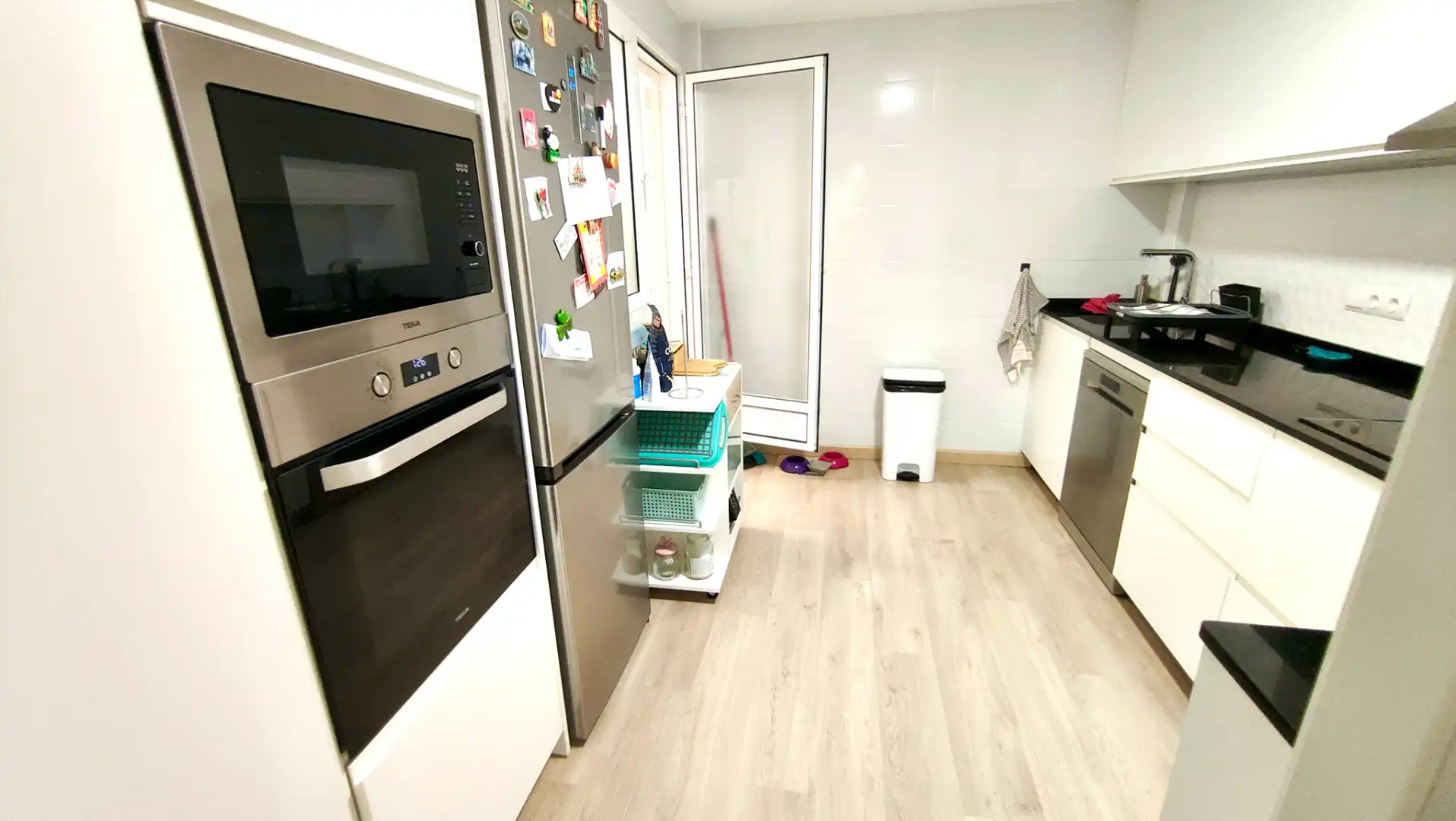 Cocina de Casa adosada en venta en Santa Pola con Aire acondicionado, Calefacción y Jardín privado