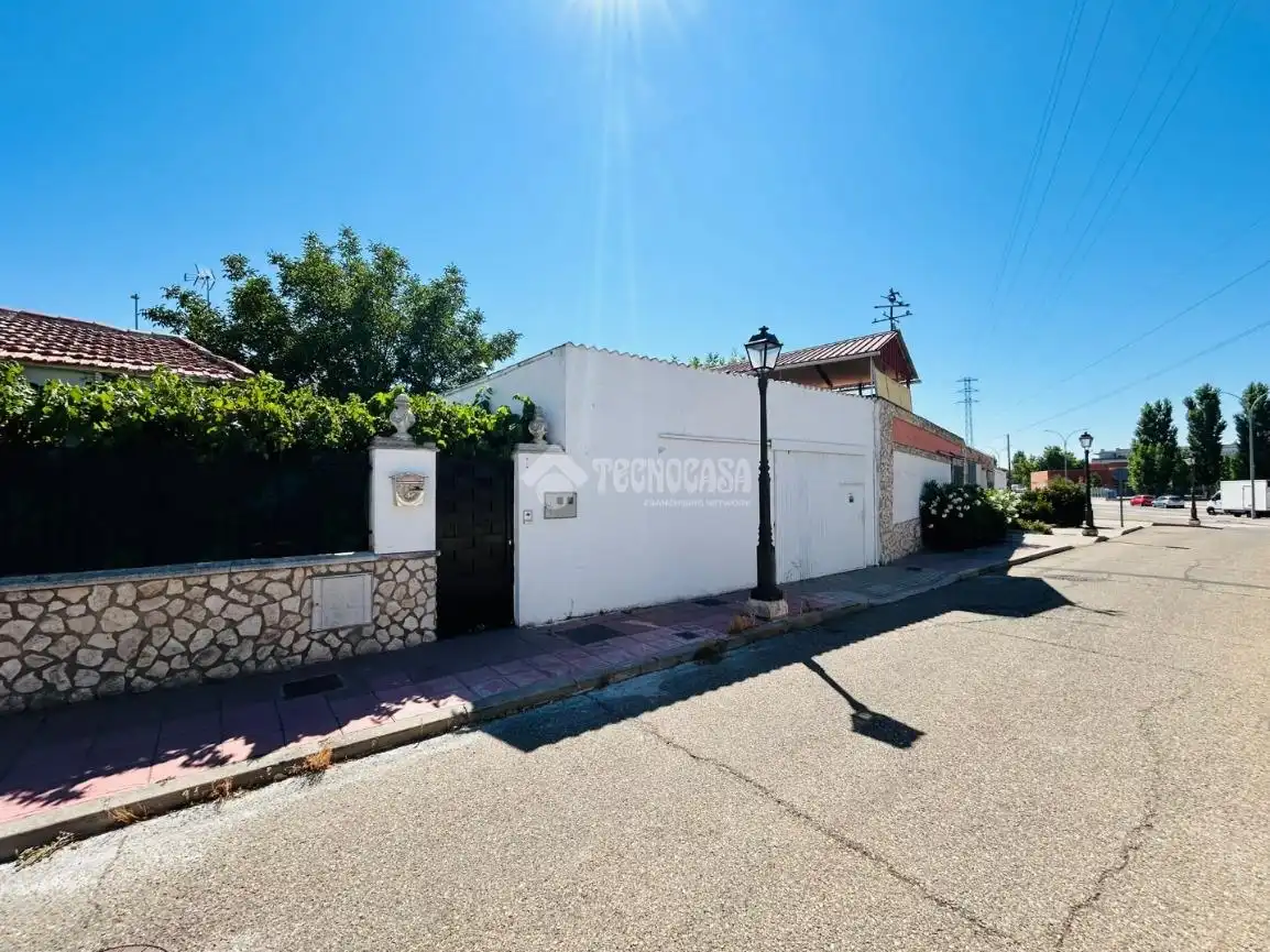 Casa en venda a Laguna de Duero