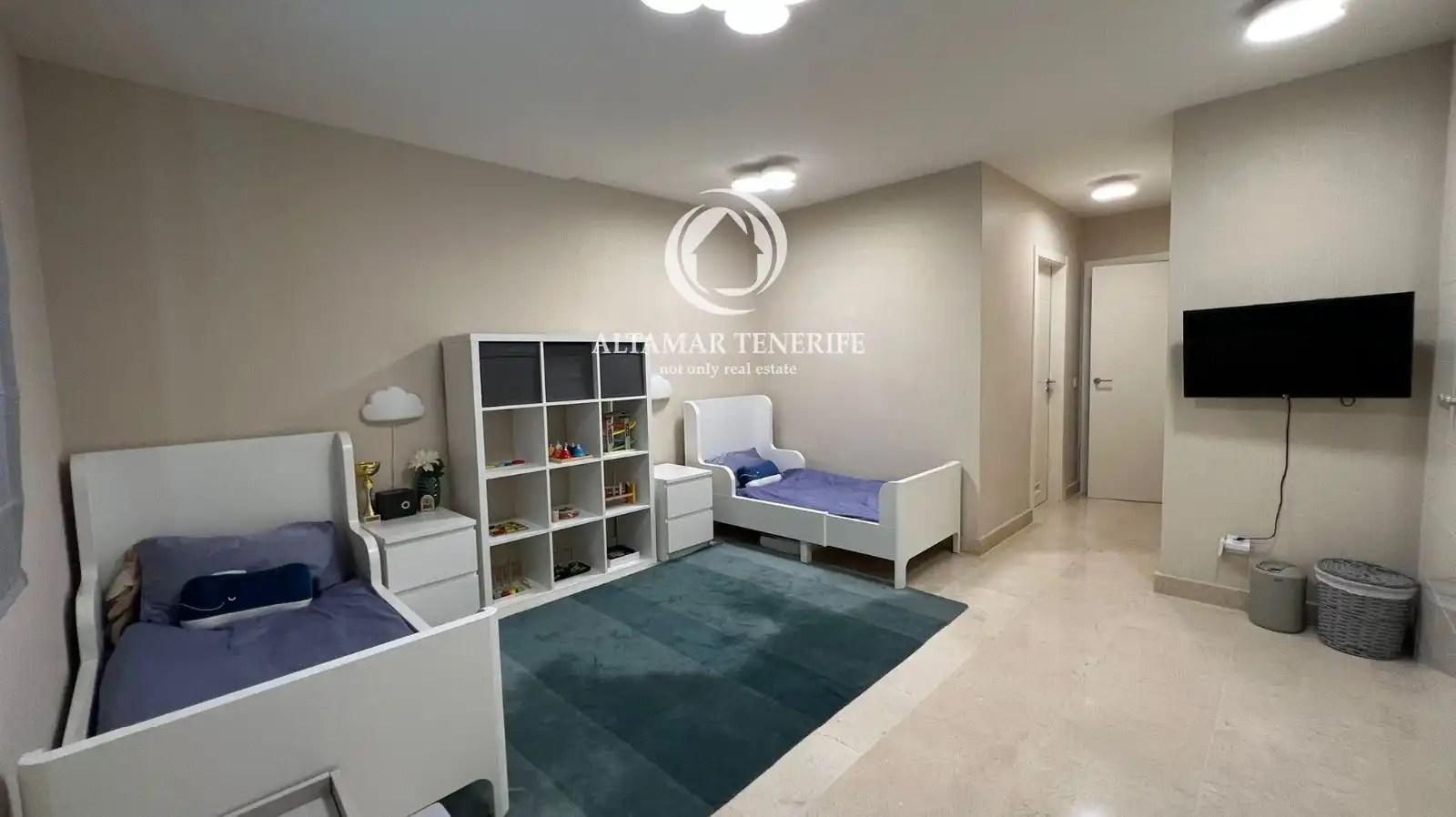 Apartamento con piscina en venta en Costa Adeje, imagen 31