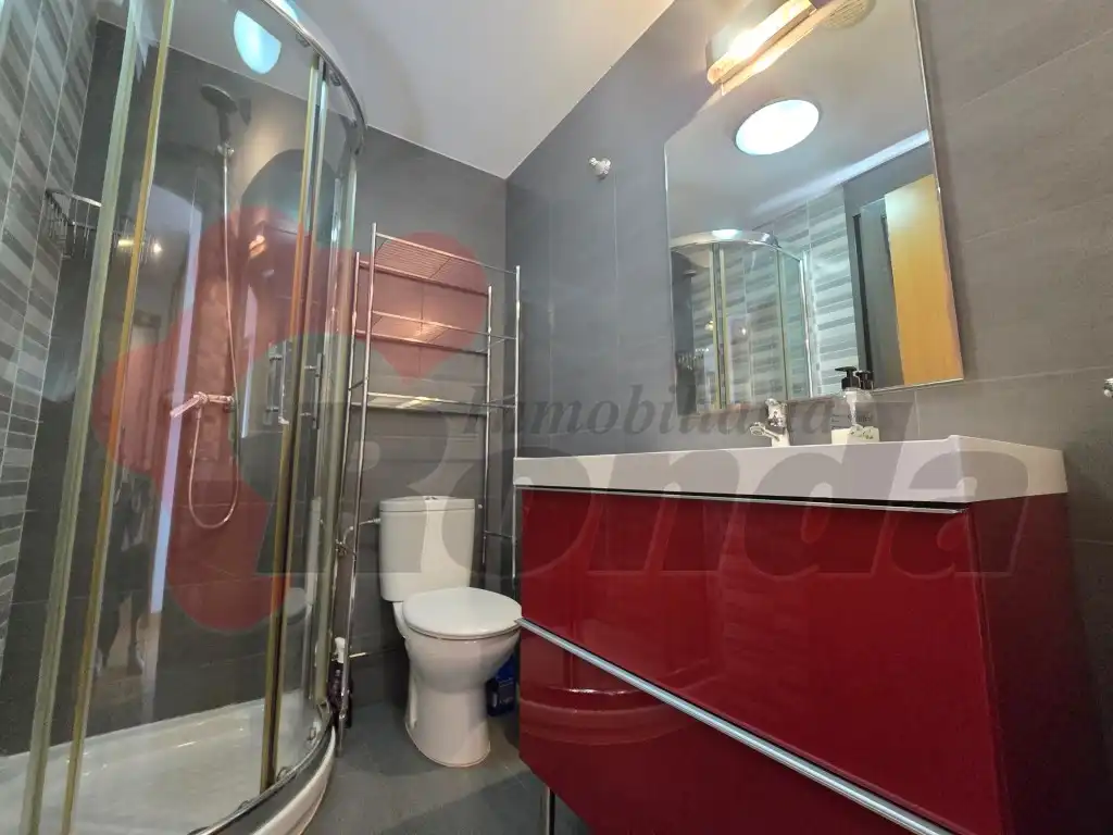 Baño de Dúplex en venta en Lugo con Amueblado