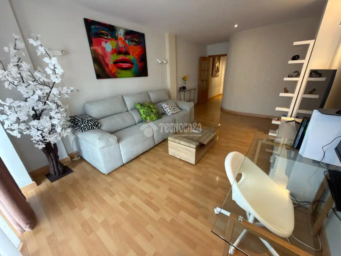 Living room of Flat for sale in Armilla  with Air Conditioner and Balcony