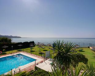 Piscina de Apartament en venda en Estepona amb Aire condicionat, Calefacció i Terrassa