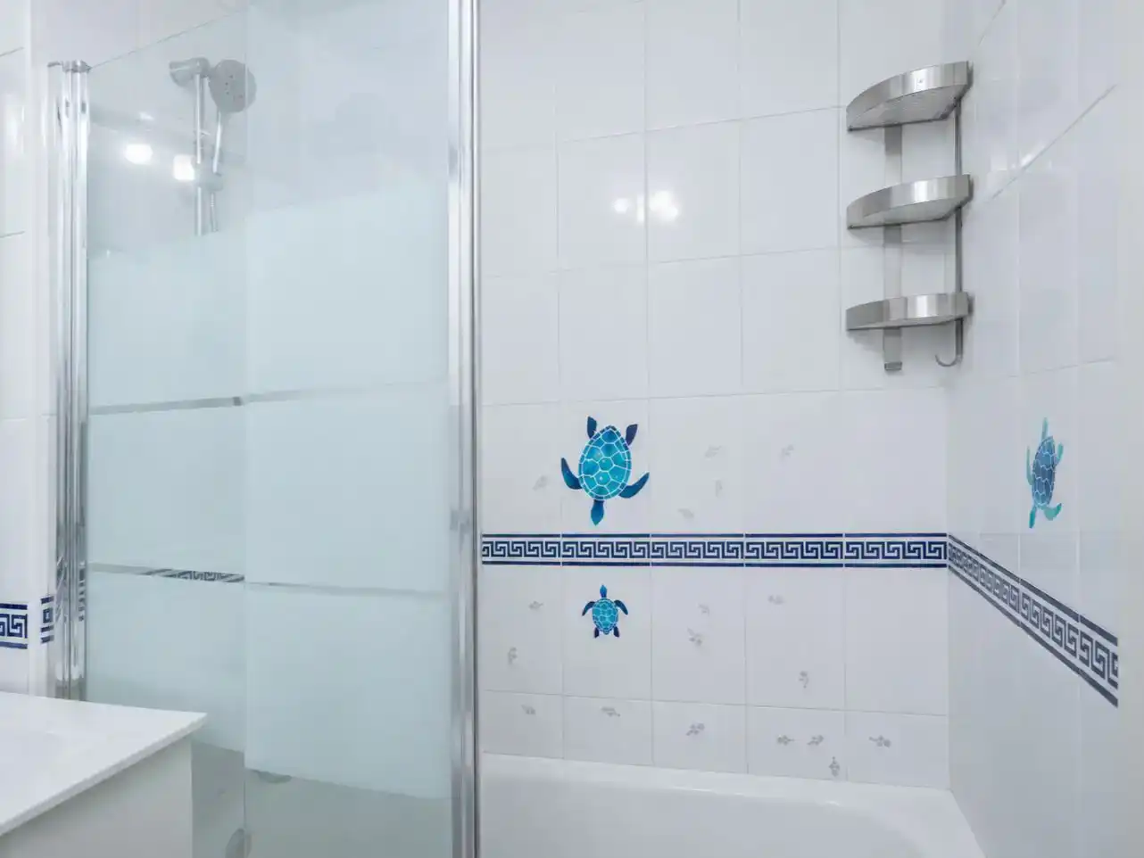 Bathroom of Flat for sale in Mijas  with Air Conditioner, Storage room and Swimming Pool