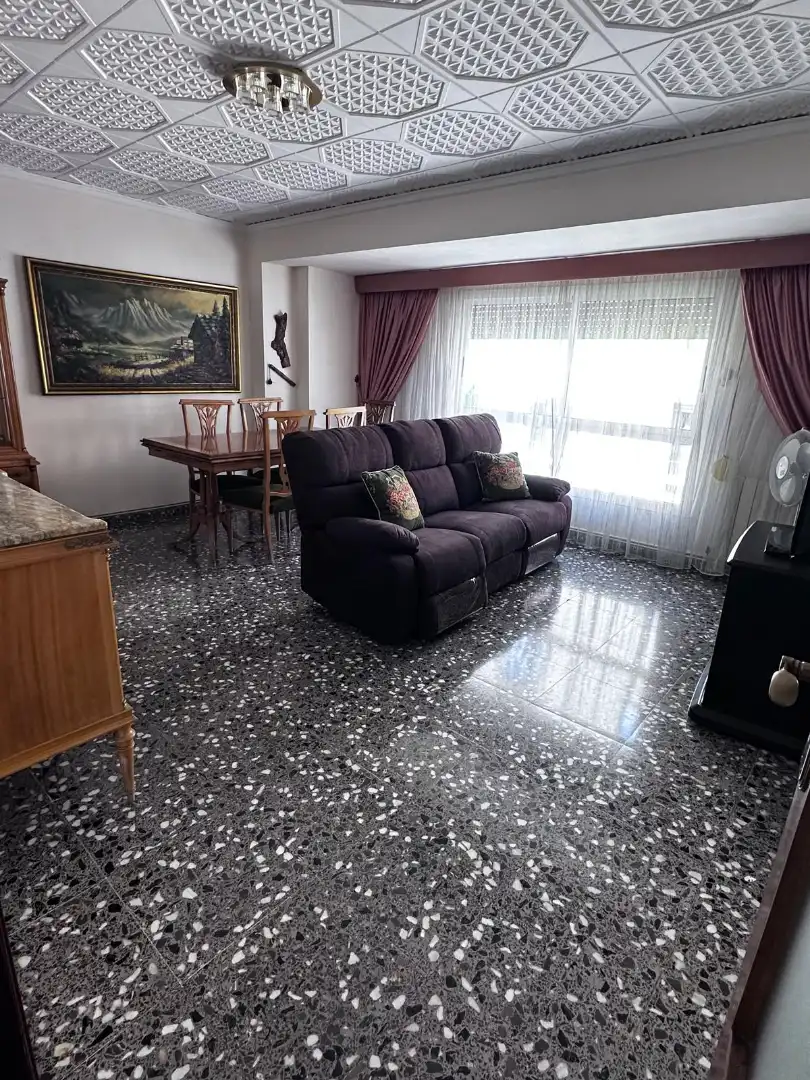 Sala de estar de Piso en venta en Alcoy / Alcoi con Calefacción, Terraza y Trastero