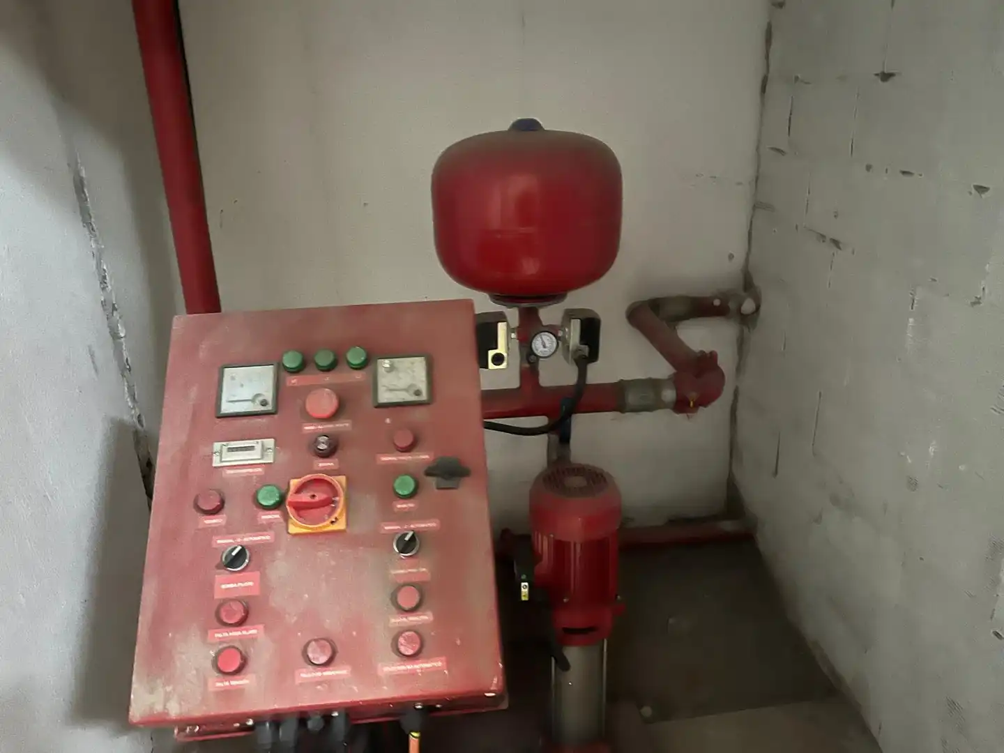 Nave industrial de alquiler en Manises con Calefacción y Alarma