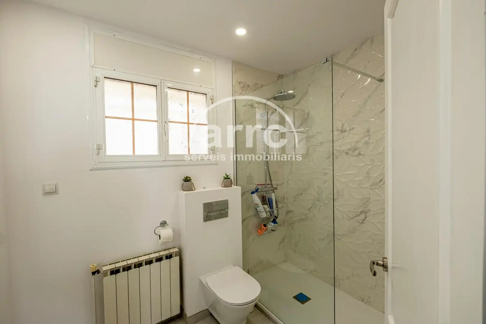 Baño de Casa o chalet en venta en Arenys de Mar con Calefacción, Jardín privado y Terraza