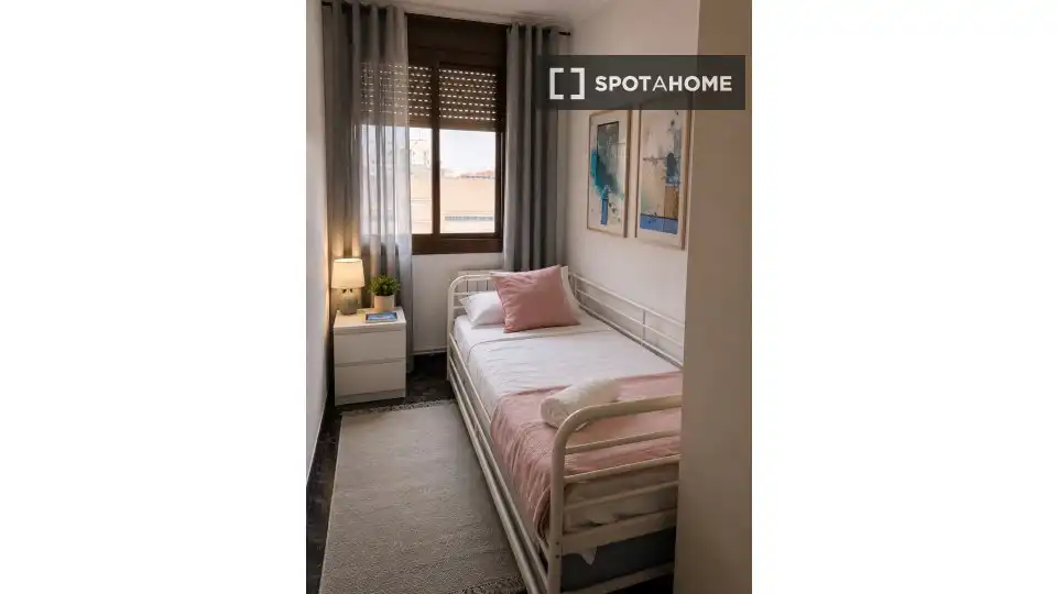 Habitación de Piso para compartir en Barcelona con Aire acondicionado, Calefacción y Terraza
