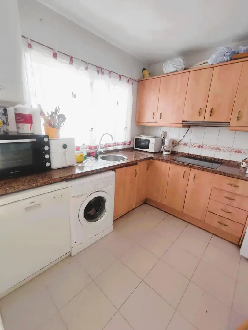 Cocina de Casa adosada en venta en Algeciras con Jardín privado y Piscina comunitaria