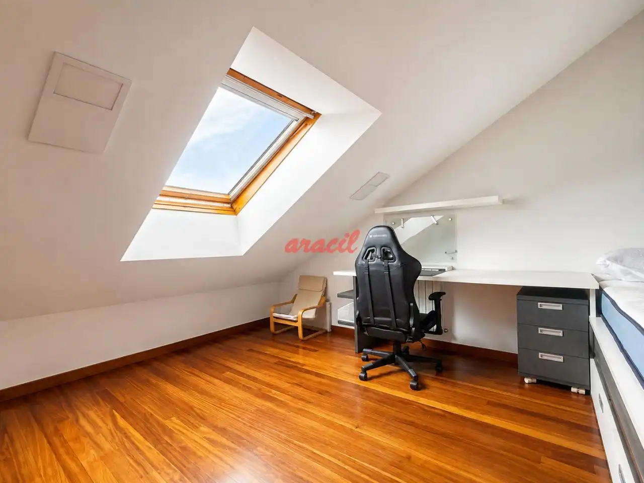 Duplexes for rent in Ourense Capital   with Heating and Furnished