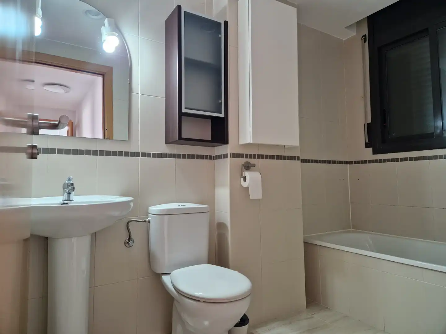 Bathroom of Flat for sale in Olot  with Balcony