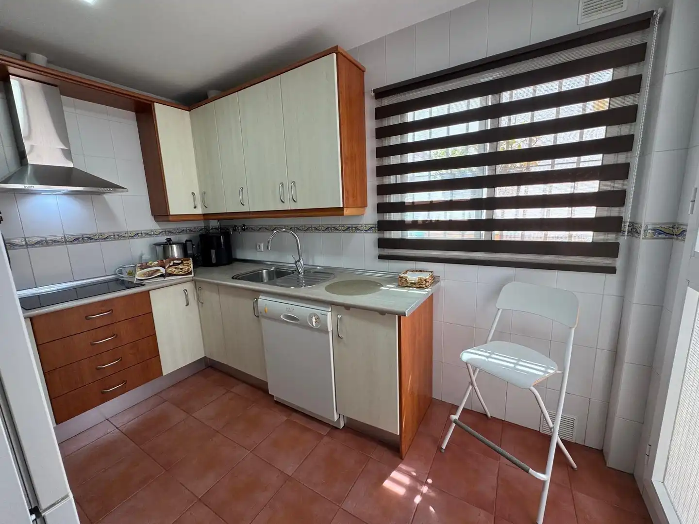 Kitchen of Detached homes for sale in Sanlúcar de Barrameda  with Air Conditioner and Storage room