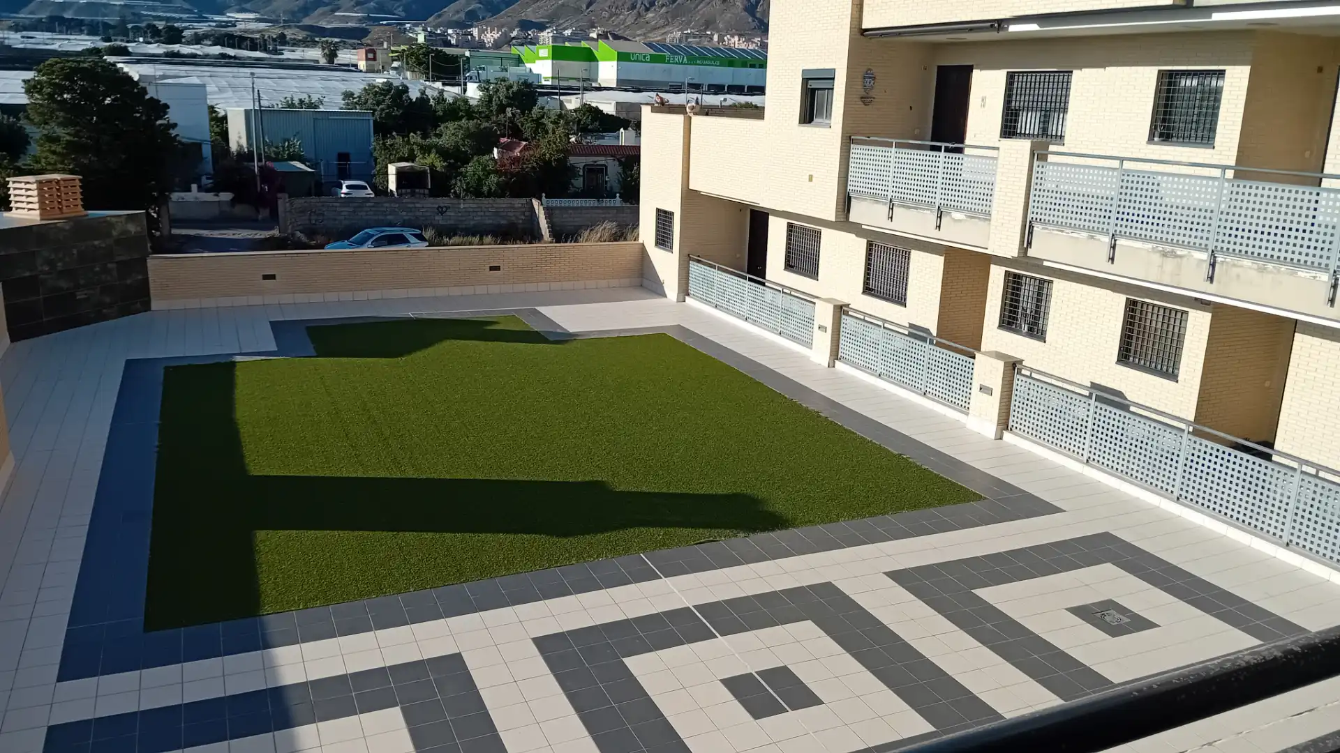Terraza de Piso en venta en Roquetas de Mar con Aire acondicionado, Terraza y Amueblado