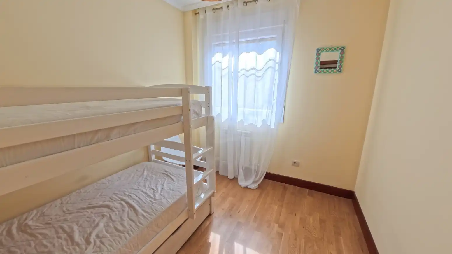 Bedroom of Flat for sale in Nalda  with Heating, Private garden and Parquet flooring