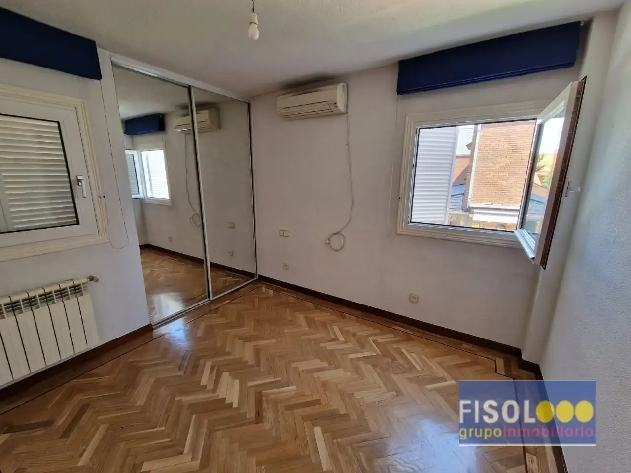 Detached house with pool for sale in Avenida Europa, imagen 11