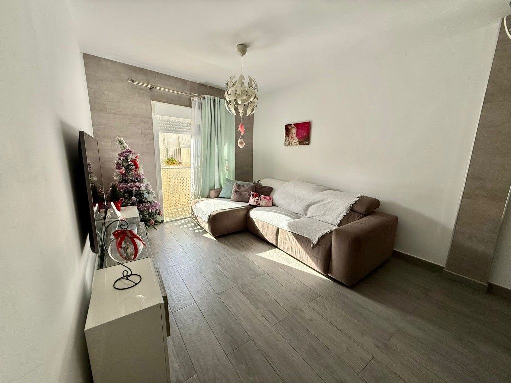 Wohnzimmer von Maisonette zum Verkauf in  Cádiz Capital mit Balkon