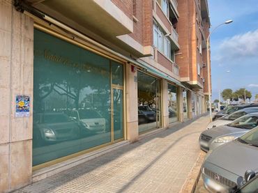Locale commerciale in vendita a Carretera de Barcelona
