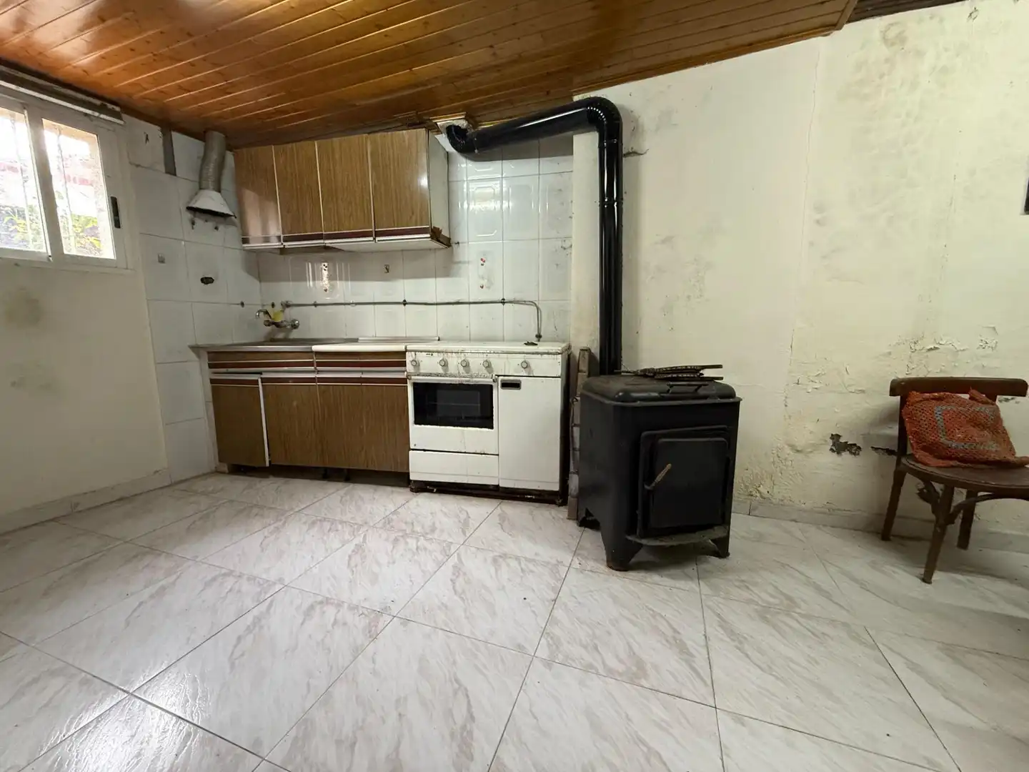 Küche von Haus oder Chalet zum Verkauf in Sandiás, Ourense