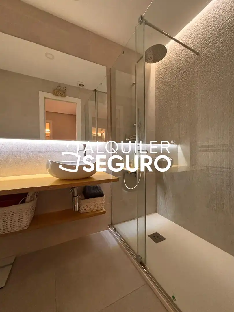 Piso con ascensor en alquiler en de Eugenio Sellés, imagen 42