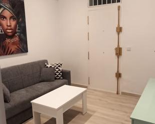 Living room of Flat for sale in  Sevilla Capital