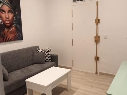 Living room of Flat for sale in  Sevilla Capital