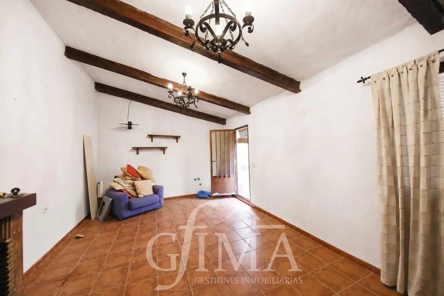 Sala de estar de Piso en venta en Tomelloso con Calefacción