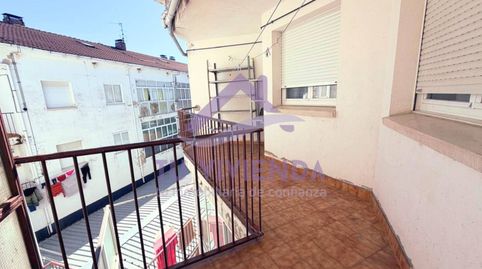 Foto 5 de Piso de alquiler en Avenida Constitución, Saldaña, Palencia