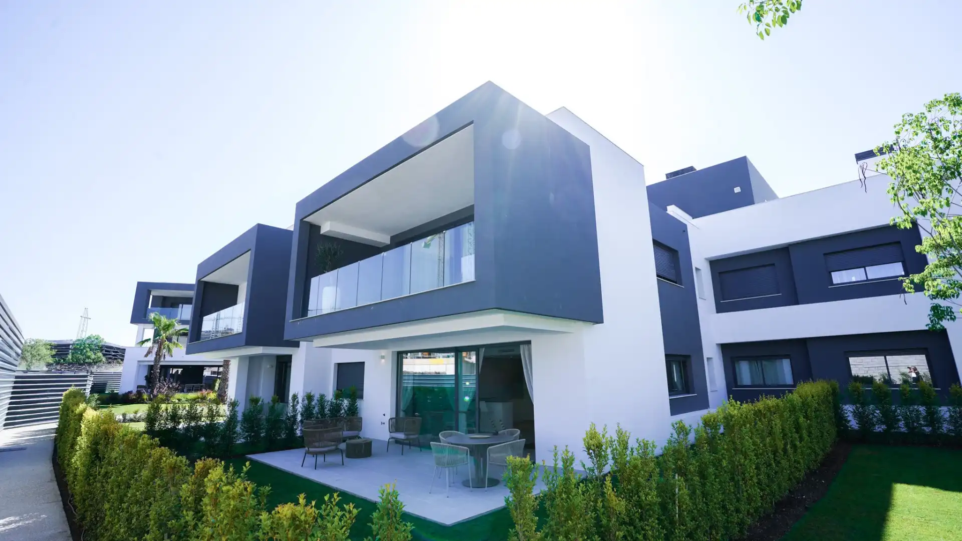 Ground floor for rent in La Concha - Resina Golf
