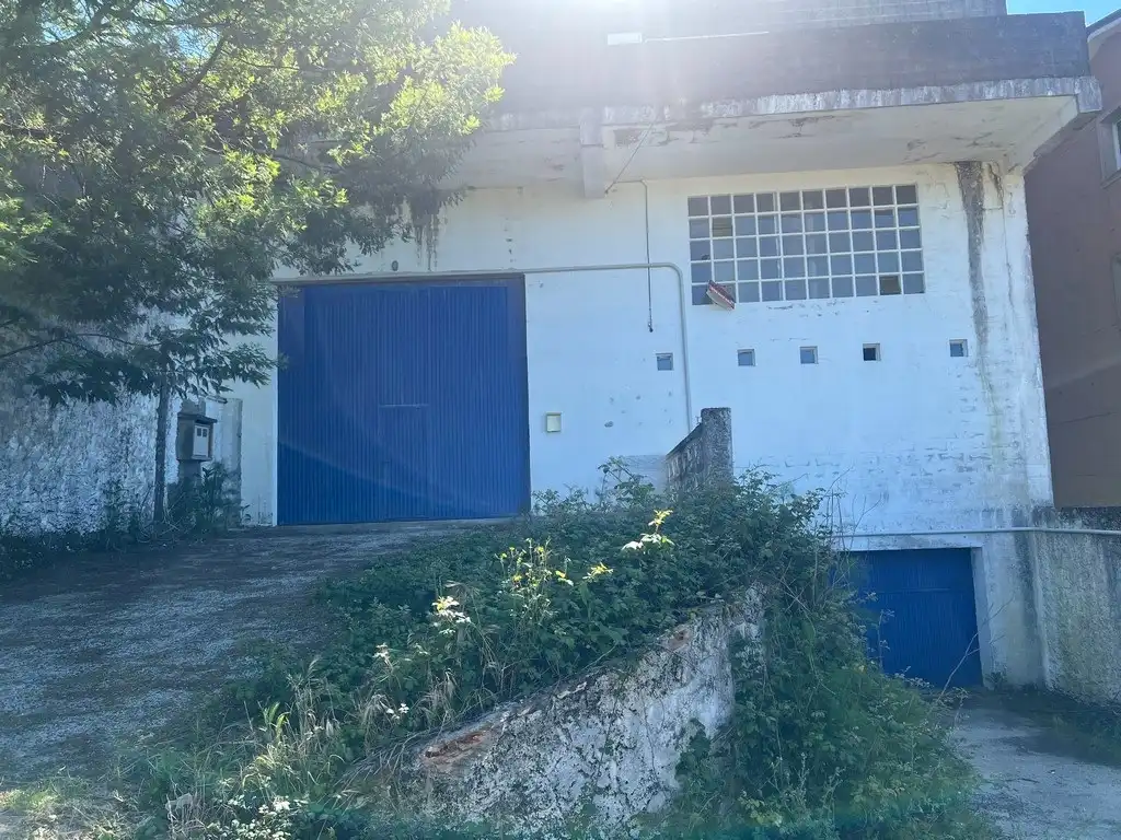 Nave industrielle à louer à Travesía de Montouto