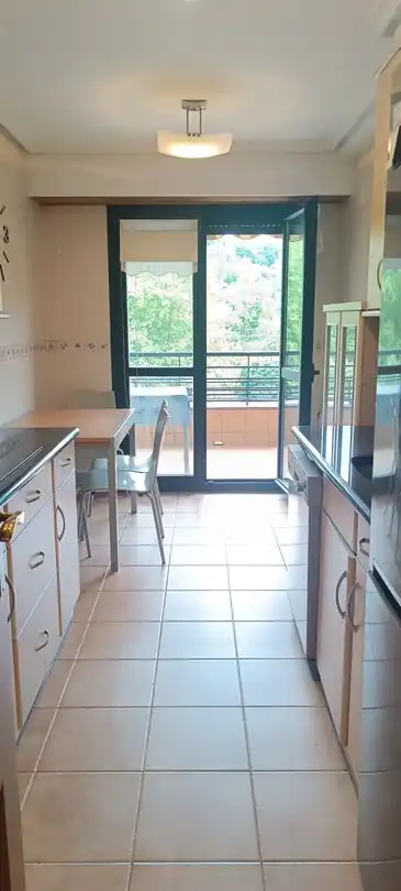 Flat with lift to rent in Iturribidea Kalea, imagen 5