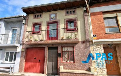 Vista exterior de Casa adosada en venda en Santander amb Terrassa