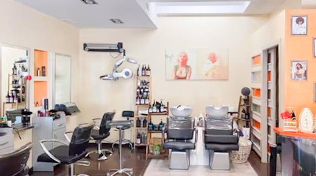 Local comercial en Venta en Los Guindos - Parque Mediterráneo - Santa Paula