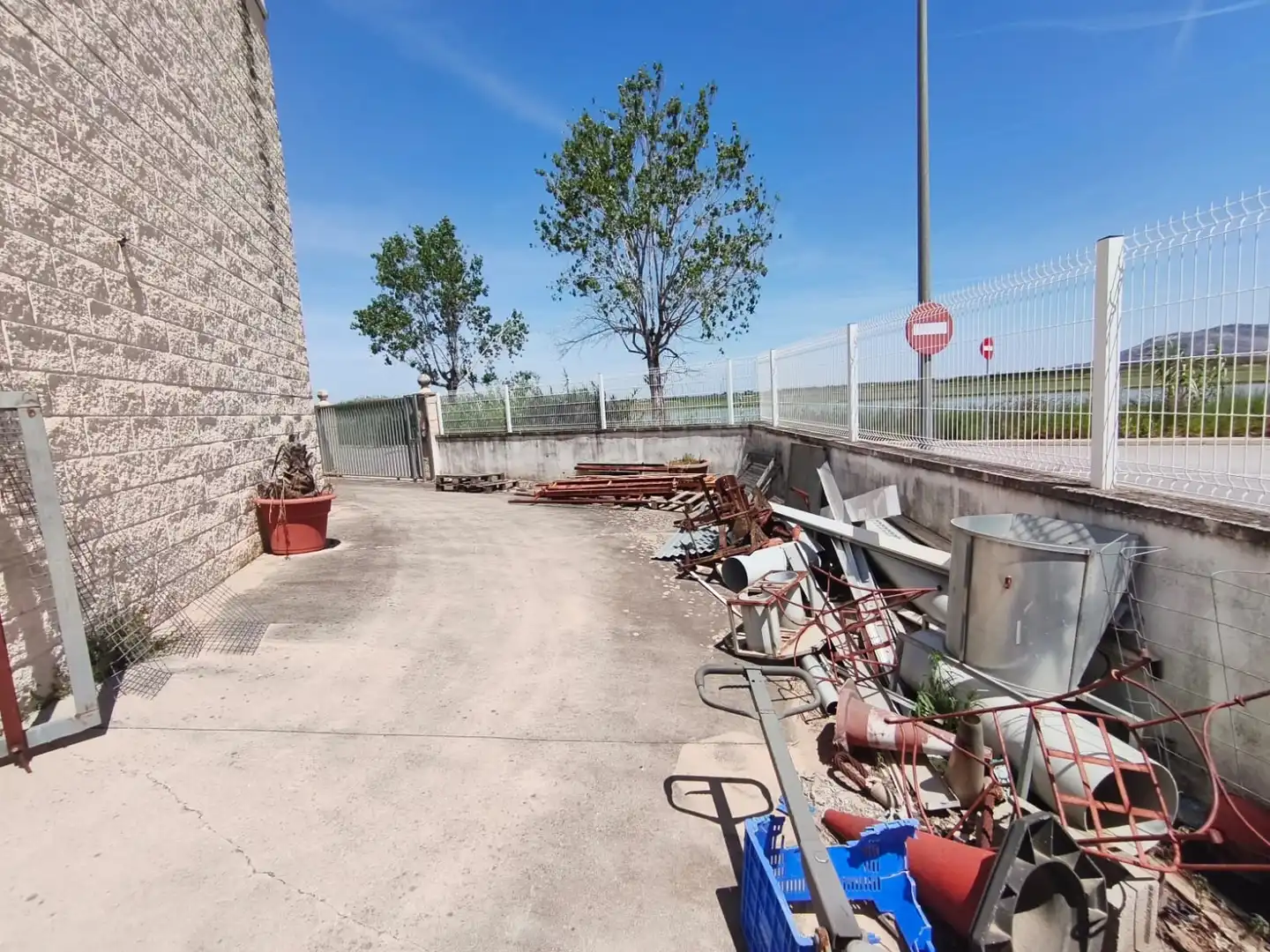 Aparcament de Nau industrial en venda en Favara
