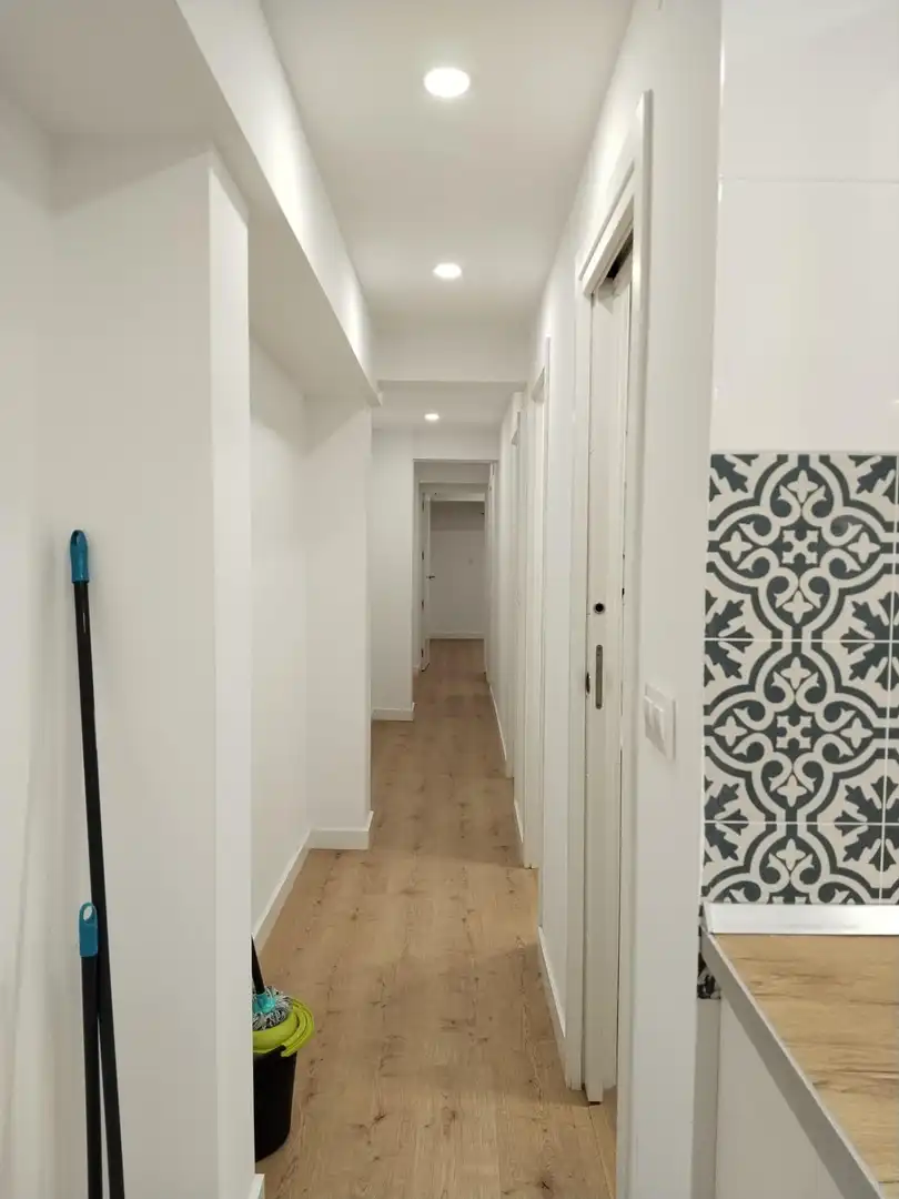 Wohnung zur Miete in Moncada mit Klimaanlage, Terrasse und Möbliert